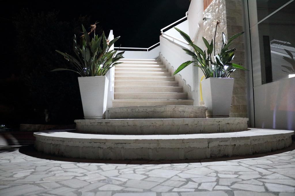 Villa Santo Stefano Monopoli Bagian luar foto