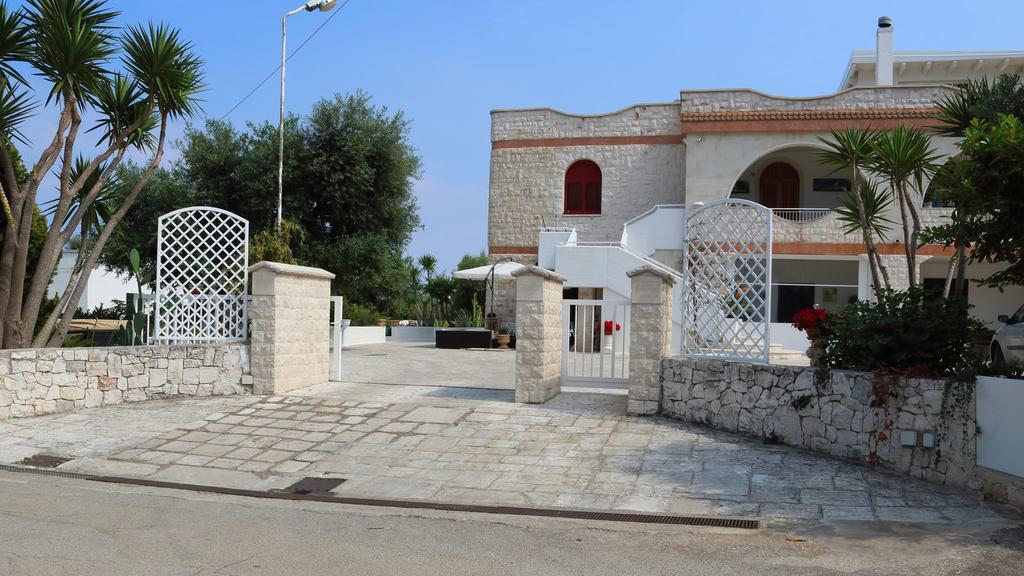Villa Santo Stefano Monopoli Bagian luar foto